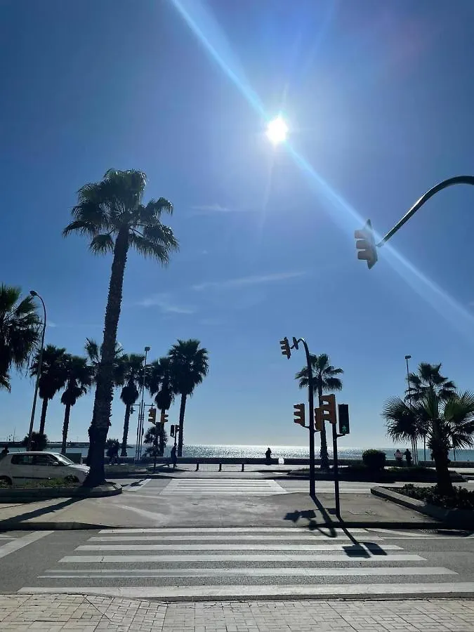 Holidays2Malaga Tomas De Echeverria 150 Mts To Beach & High Speed Wifi & Parking Apartment